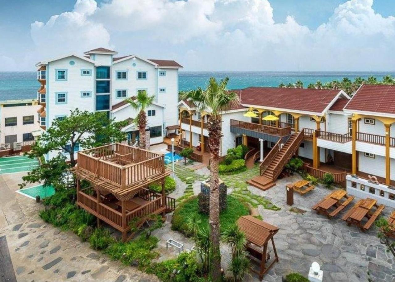 Grim Resort Чеджу Екстериор снимка
